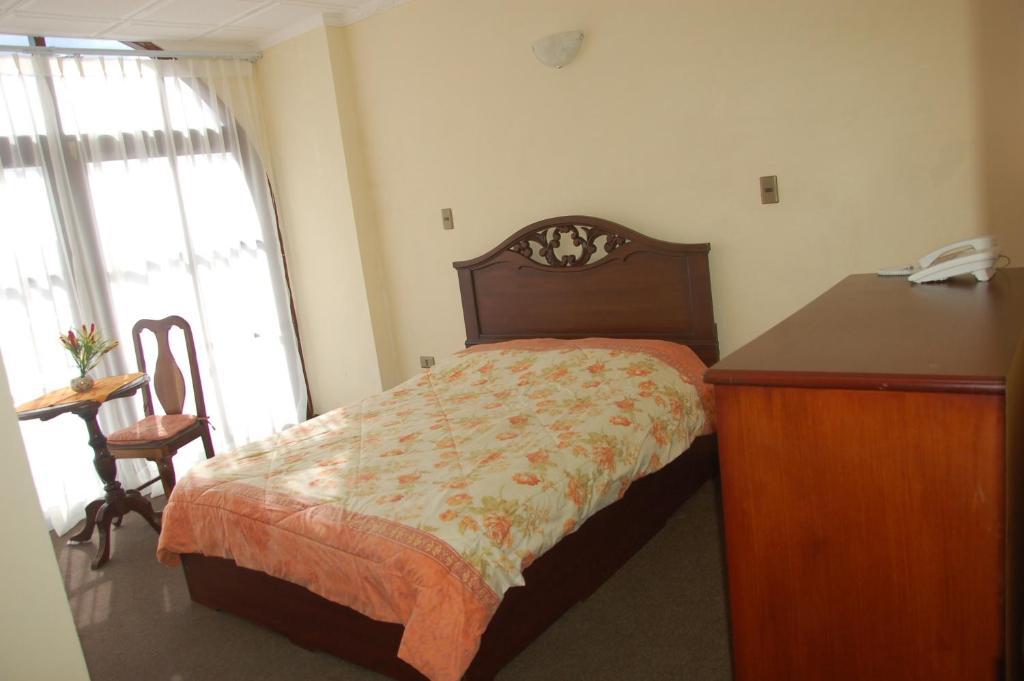 Hostal Tukos La Casa Real Potosí Cameră foto